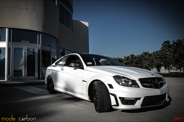 c63-amg-white-series-by-mode-carbon-photo-gallery-medium_1
