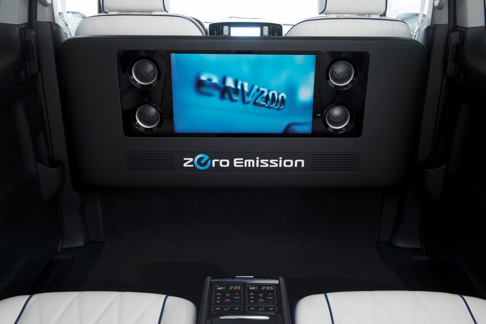 نيسان e-NV200 اختبارية بتجهيزات لرجال Nissan-e-NV200-VIP-Concept-9-1000x667.jpg