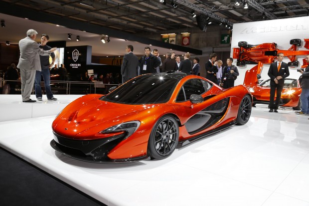 McLaren-P1-Paris-Motor-Show-AutoMiddleEast