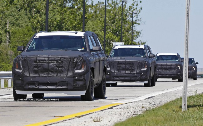 2015-GM-large-SUVs-spied-convoy