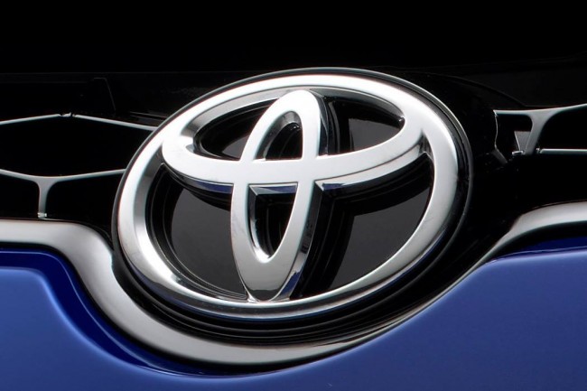 Toyota-Corolla-2014-2[4]