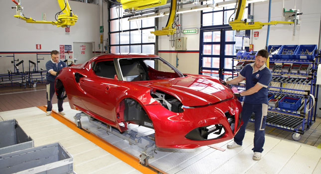 Alfa-Romeo-4C-Production-0